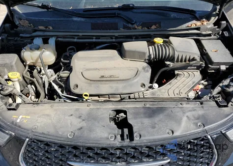 2022 Chrysler Pacifica Touring L from USA, damaged, VIN 2C4RC1BG1NR114780